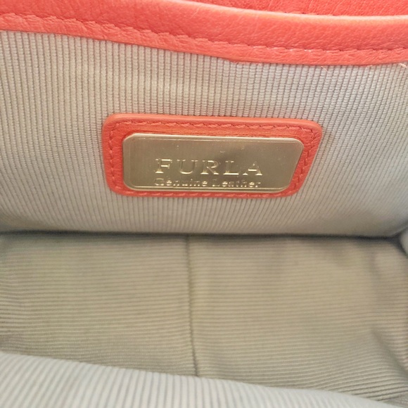 Furla Metropolis Crossbody Bag - Picture 5 of 5